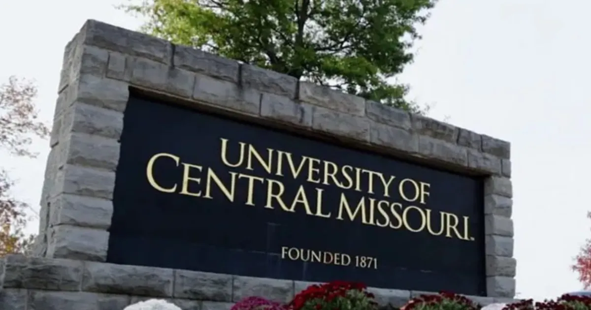 US Colleges Hit by Financial Strain from Falling International Enrollment