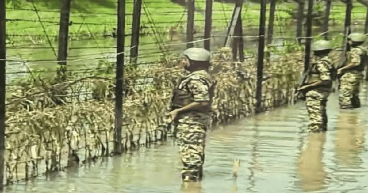 floods-destroy-border-infrastructure-triggering-securit