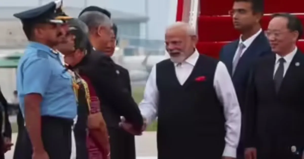PM Modi in China After 7 Years; Key Talks with Xi Scheduled for Sunday