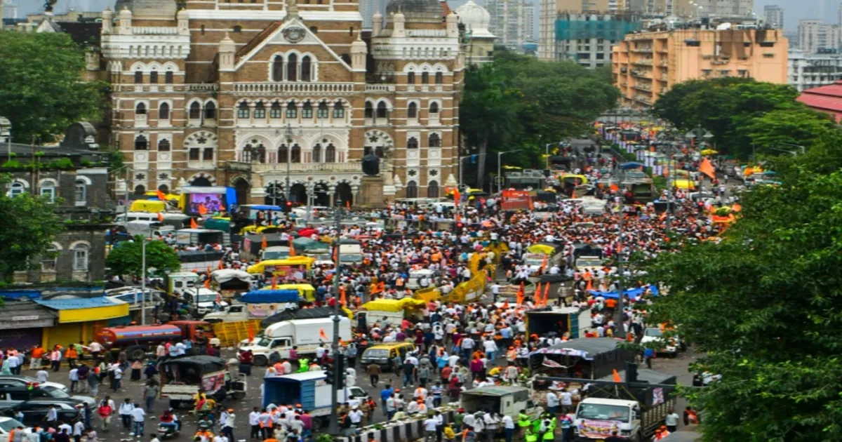 Maharashtra Govt Races to Resolve Maratha Quota Crisis Amid Hunger Strike