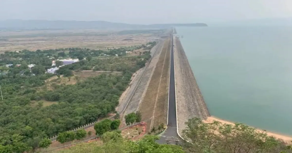 World’s Longest Dam Faces Crisis: Urgent Overhaul Needed 