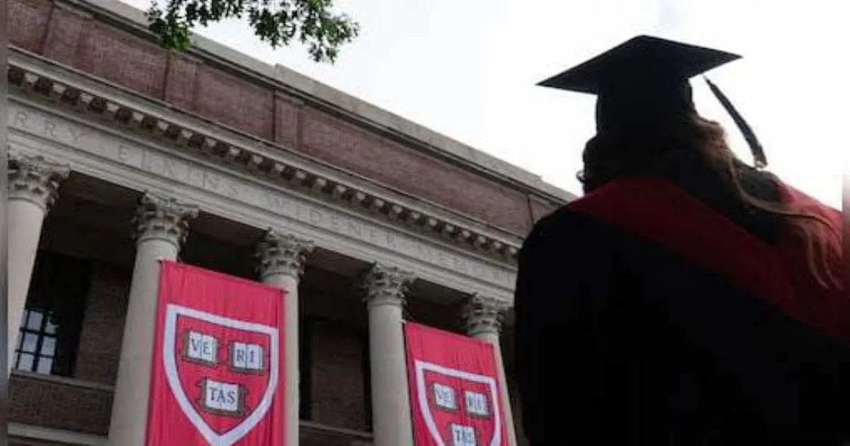 American Exodus: Indian Scientists Flee US - Will India Seize Their Talent?