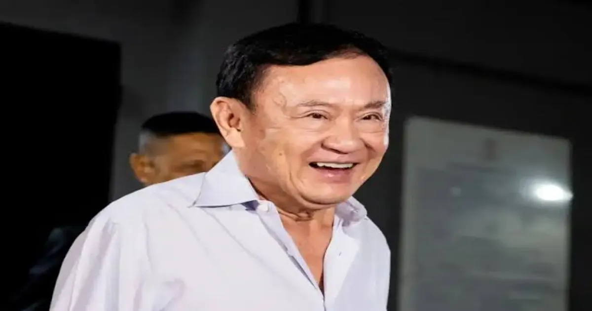Thaksin Leaves Thailand for Dubai Days Before Verdict That May Send Him to Jail