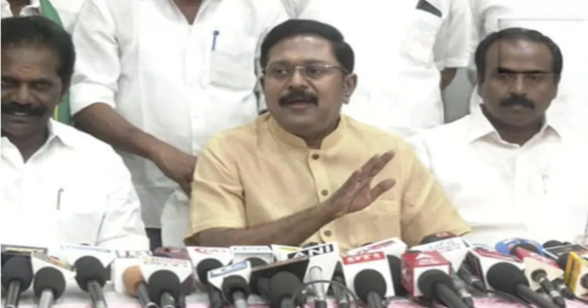 Dhinakaran Defends AMMK Exit From NDA, Criticises Palaniswami