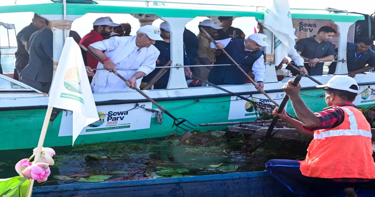 Dal Lake Reborn After 5 Years Drawing Tourists Worldwide