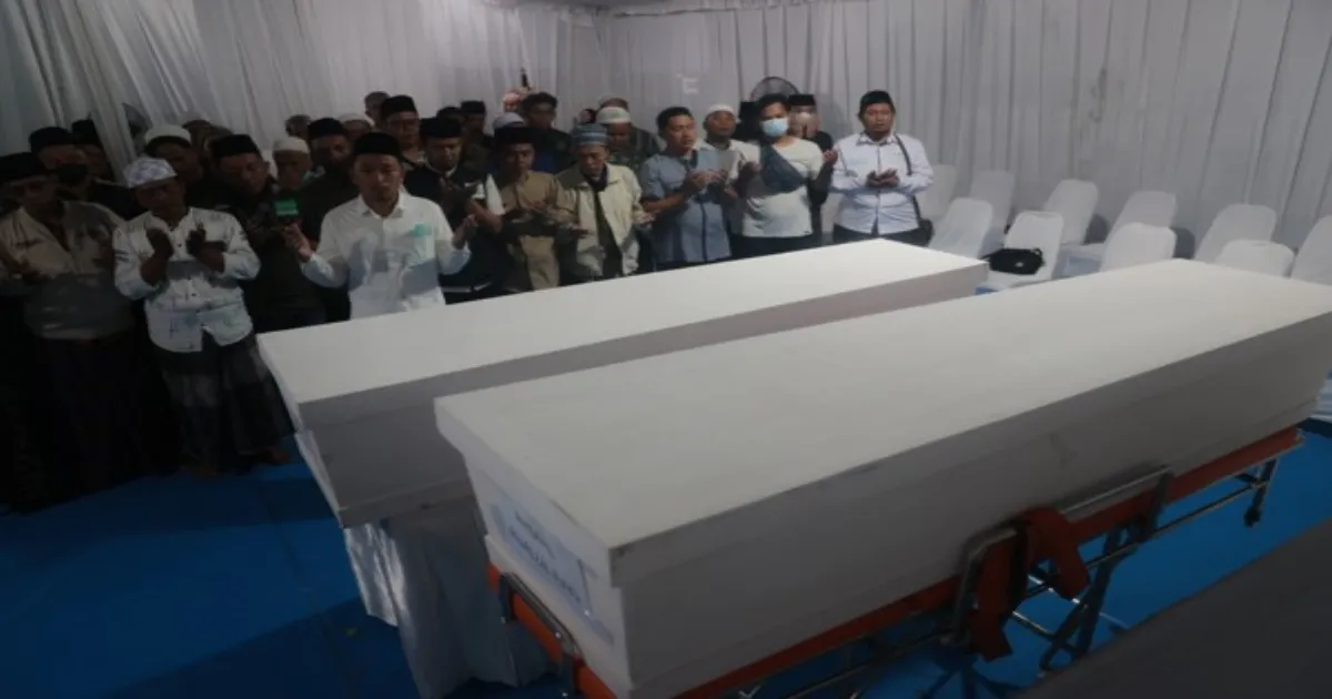 Indonesia School Collapse Exposes Major Safety Failures; Death toll rises to 61