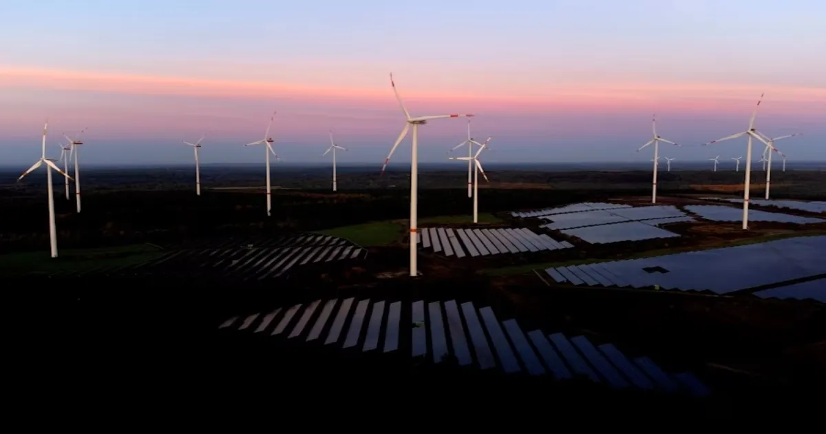 Solar and Wind Overtake Global Energy Demand as Fossil Fuels Lose Ground