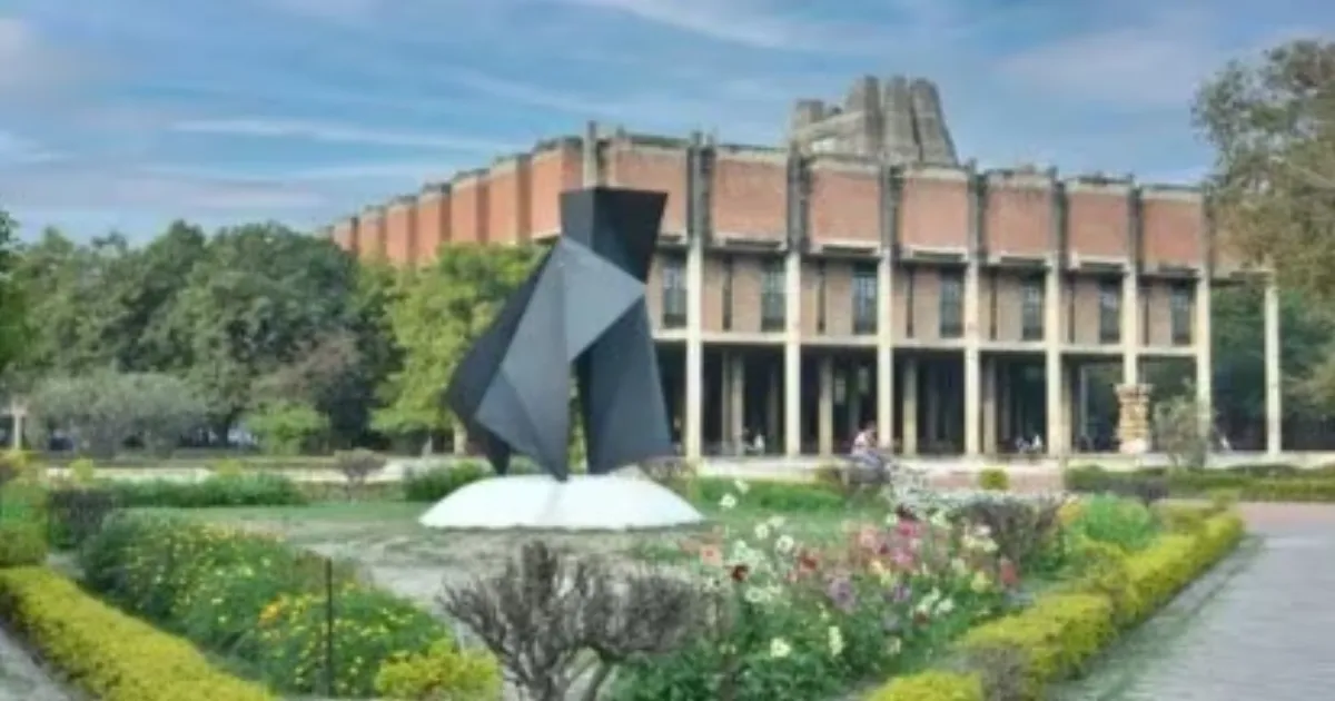 IIT Kanpur Introduces Online MTech, MSc & PG Diploma Courses for Working Professionals