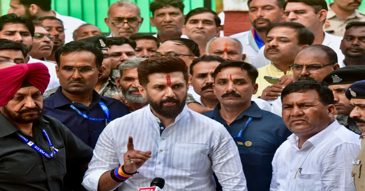 Union Minister Paswan Assures Justice to Y Puran Kumar’s Family, Demands Action Against Guilty