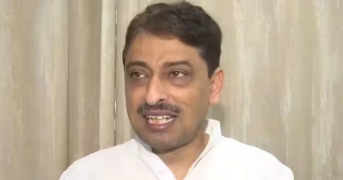 ‘Is Trump Our Father?’ Congress MP Hits Out at PM Over Russia Oil Silence