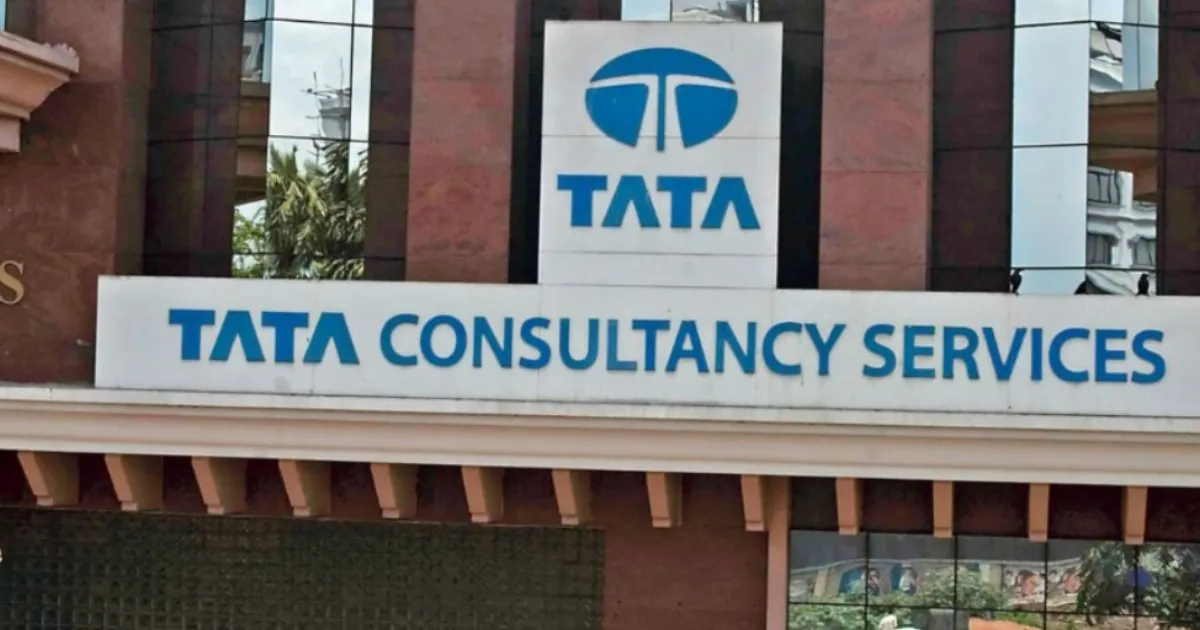 TCS Announces Record 19,755 Job Cuts Amid AI Shift and US H-1B Visa Challenges
