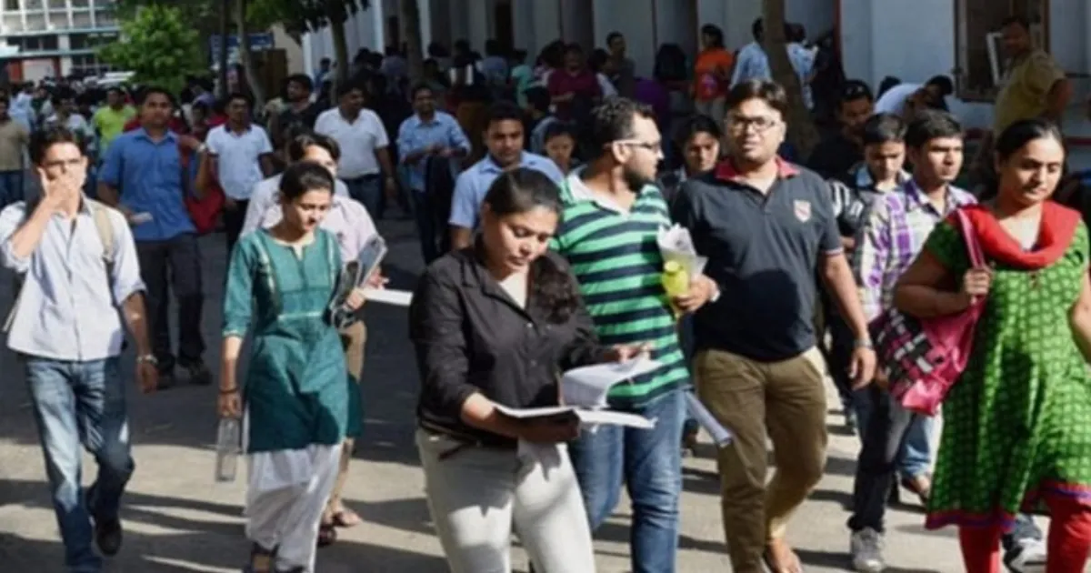 JNU Elections Ignite: Fee Hikes, Gender Safety & RSS Clash Dominate Campus War