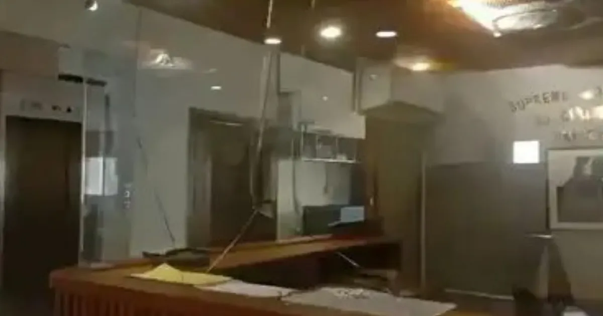 Massive Blast at Pakistan Supreme Court:12 Injured in Major Gas Leak Accident