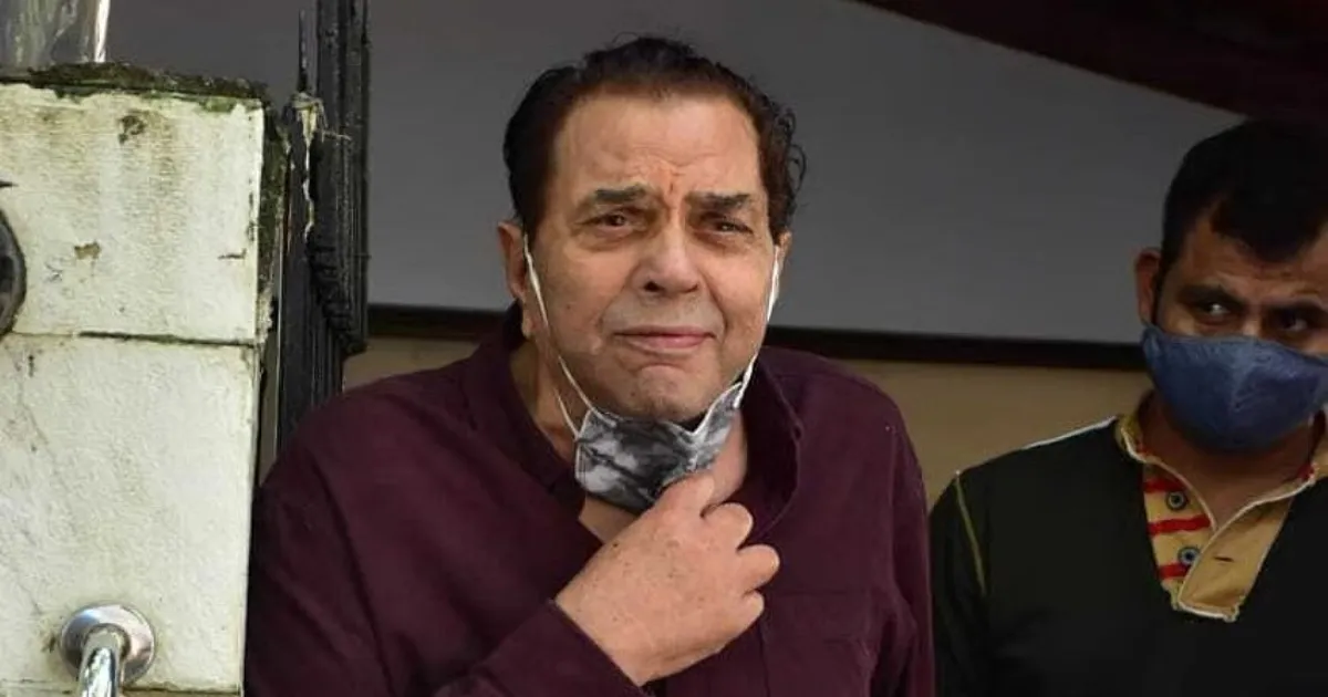 Veteran Actor Dharmendra On Ventilator Support In Mumbai Hospital, Sources Confirm