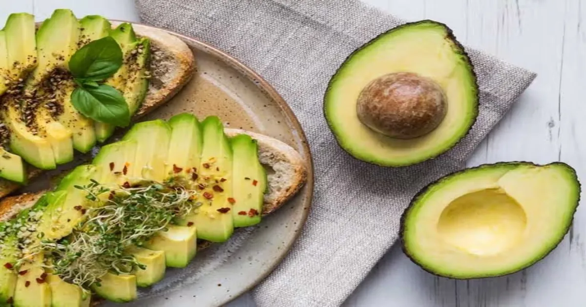 5-easy-steps-to-keep-your-avocados-fresh-green-and-perf