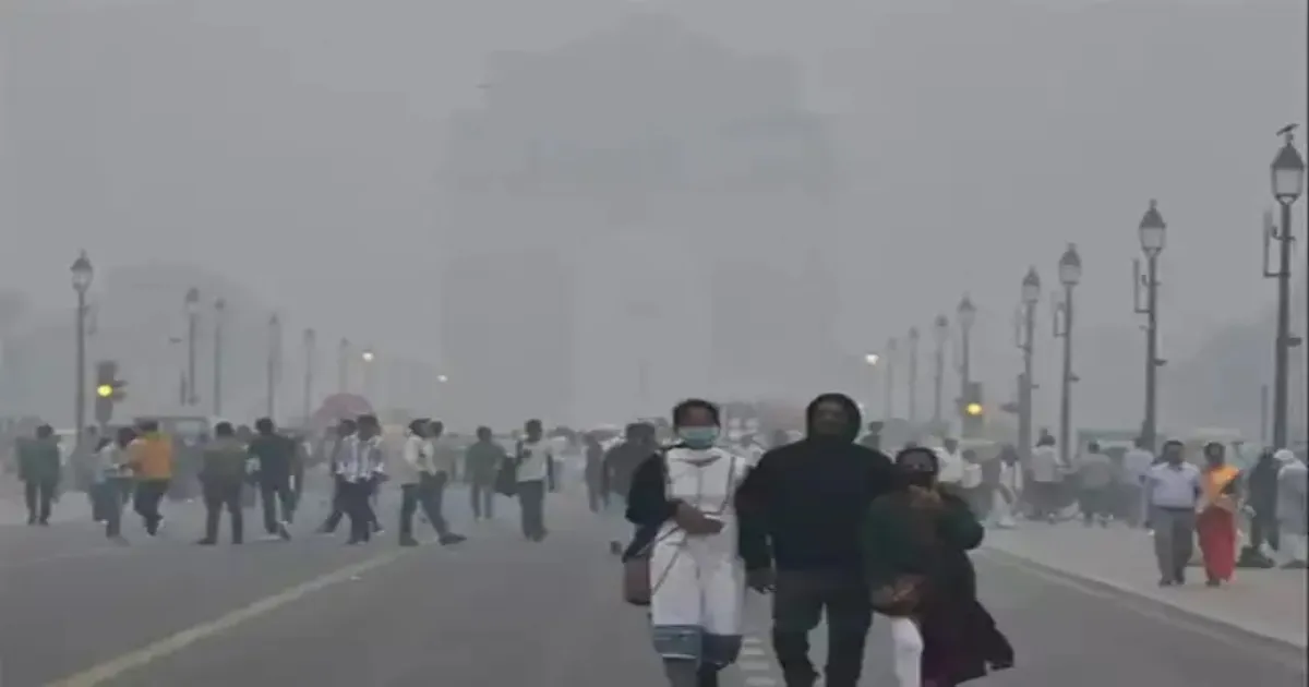 Delhi Shivers at 8.7°C, Coldest November Morning in Three Years