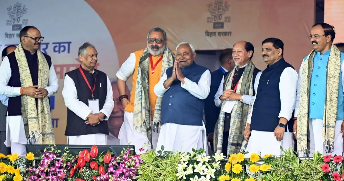 10 of 26 Ministers in Nitish Kumar’s New Cabinet Are Dynasts, Draws RJD Criticism
