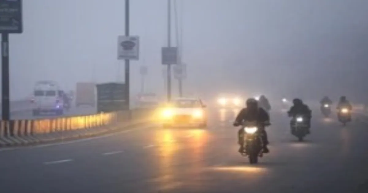 Very Poor AQI at 360: Fog and Cold Grip Delhi With No Air Relief
