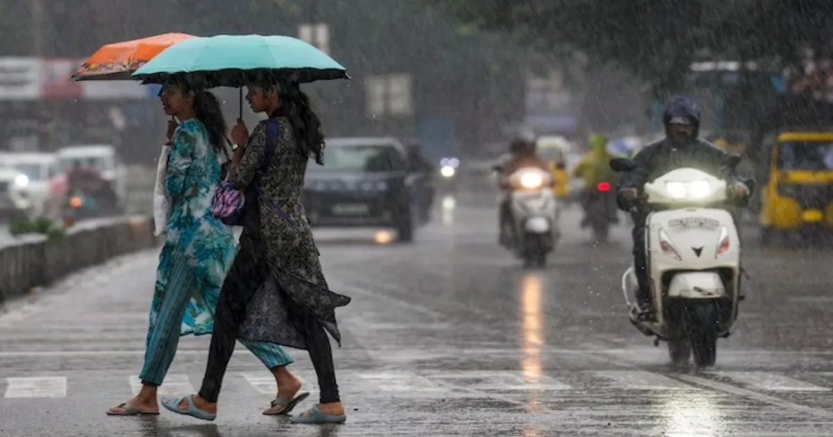 Heavy Rains Batter Tamil Nadu as Cyclone Ditwah Remnants Lash the Coastline