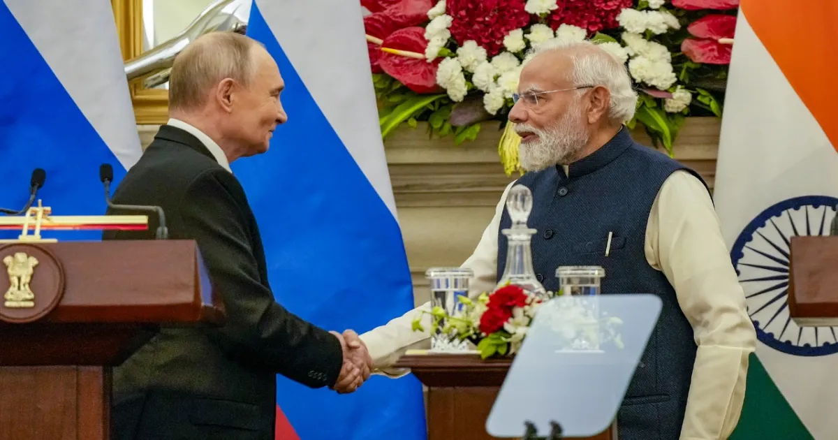 PM Modi and Putin Seal Ambitious Economic Deal Aiming for 2030 Milestones