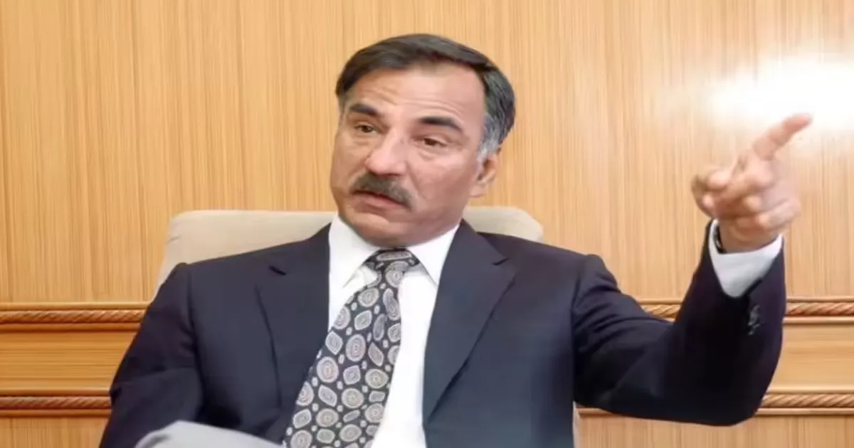 Ex-IAS Officer Who Gifted Land to Welspun at Throwaway Prices Sentenced to 5 Years in Jail