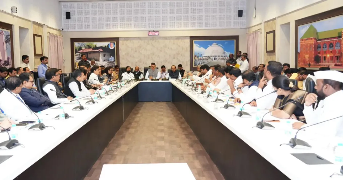 Maharashtra Extends Lokayukta Coverage to IAS Officers