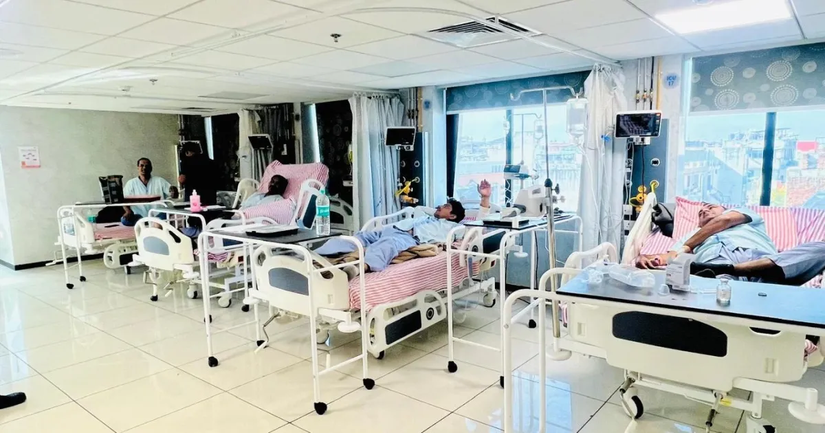 Over 10 Jaipur Police Personnel Fall Sick After Eating Sweets; Shop Sealed by Authorities