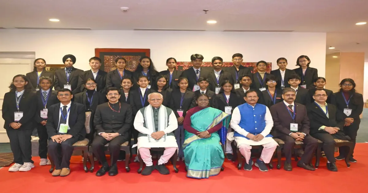 President Murmu Praises India's Early Clean Energy Achievements and Urges Conservation