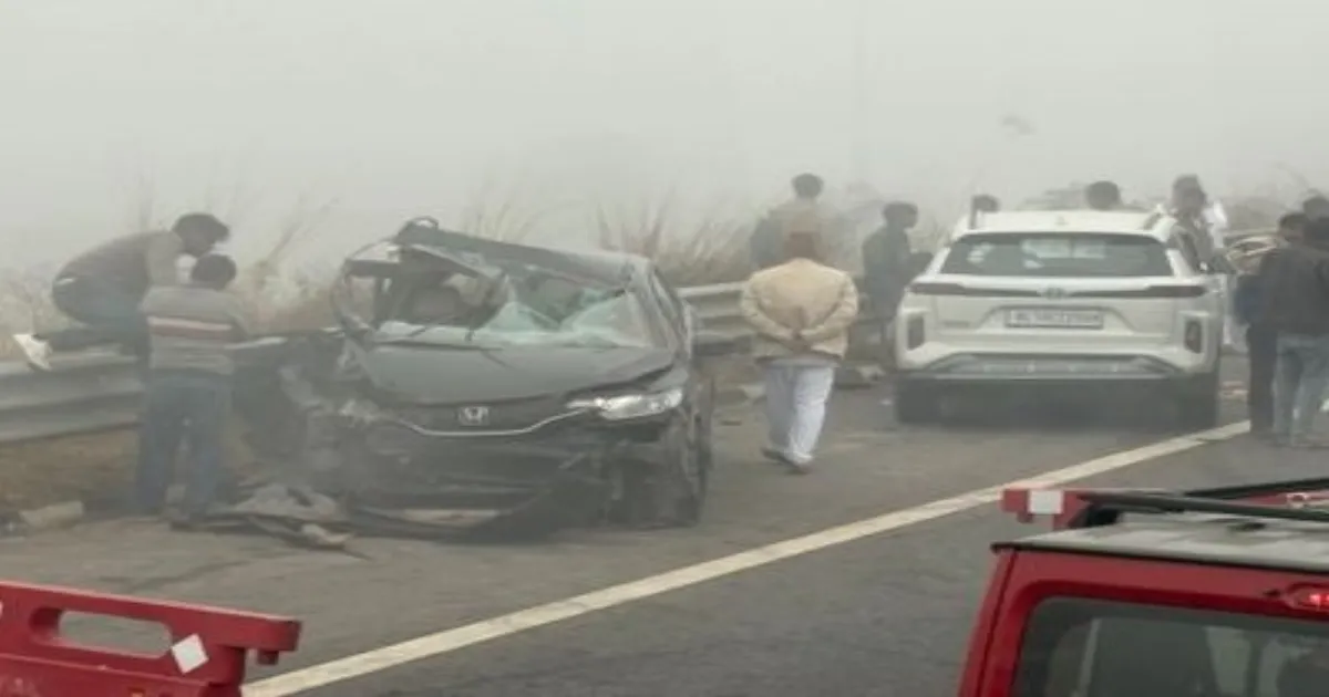 4 Dead in Massive 20-Car Pile-Up on Mumbai-Delhi Expressway Due to Fog