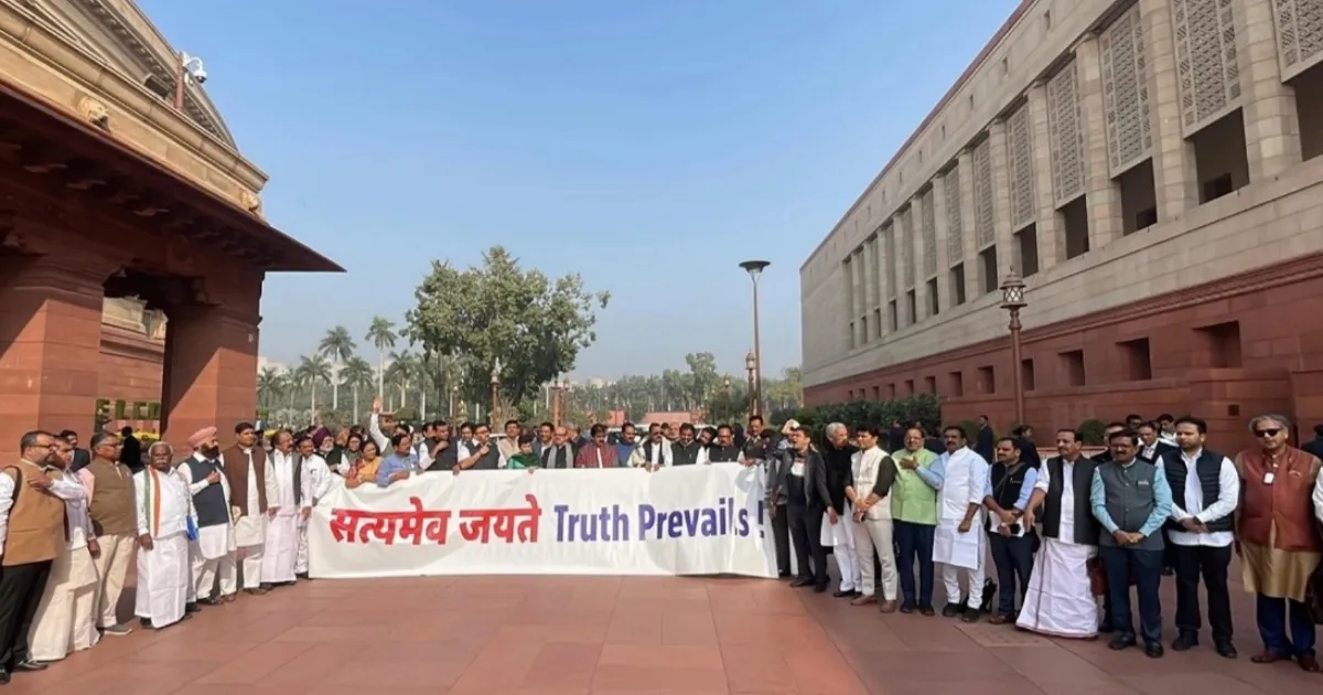 Congress MPs Rally in Parliament After National Herald Case Relief for Gandhis