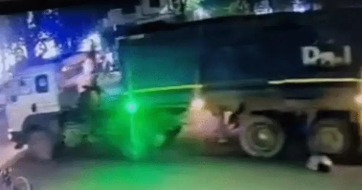 Kanpur Dumper Drags Youth 70 Metres Under Wheels in Fatal Incident Caught on CCTV