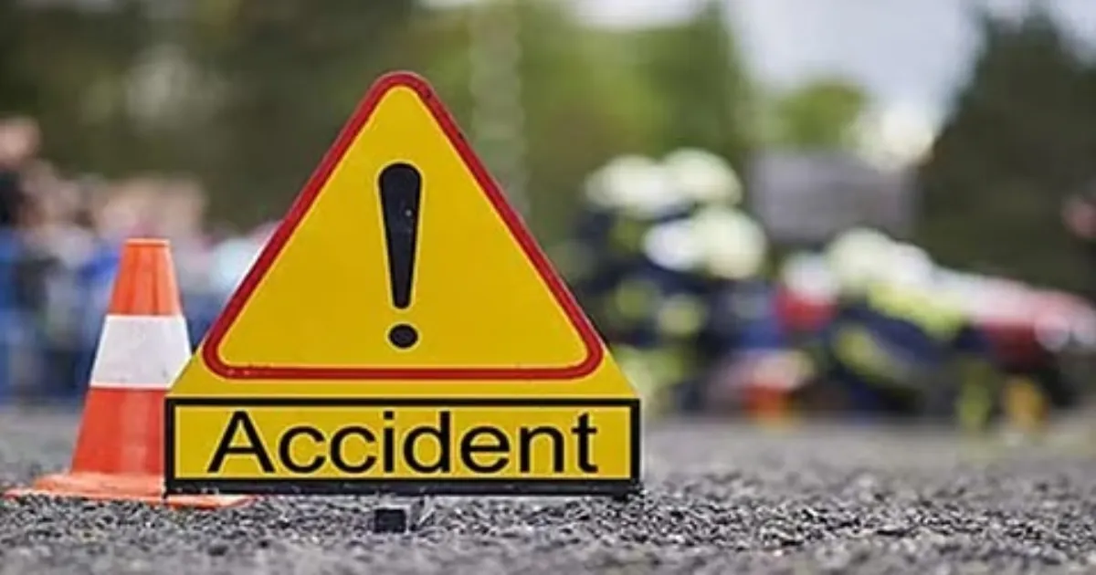 Two Killed in Fog-Related Truck Crash Into E-Rickshaw in UP