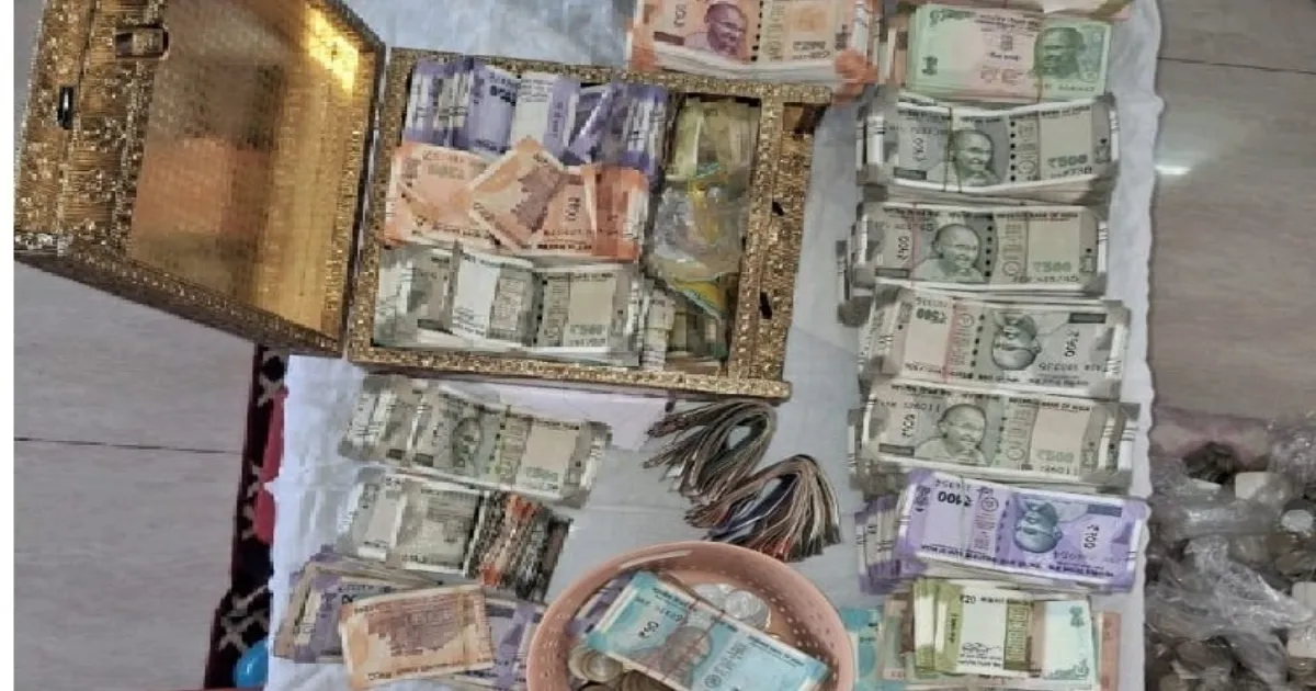 Karnataka Lokayukta Conducts Raids On Four State Government Officials