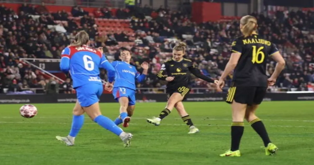 Manchester United Storm into Women's Champions League Quarterfinals for the First Time