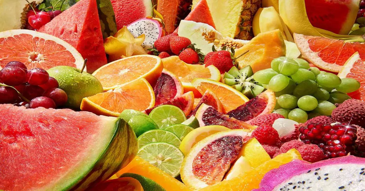 Expert Lists 6 Hidden Health Risks Associated with Fruits