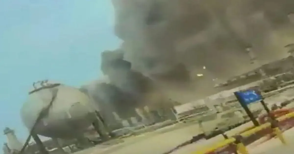 Ras Tanura Refinery Shuts Down After Drone Strike, Deepening Middle East Crisis