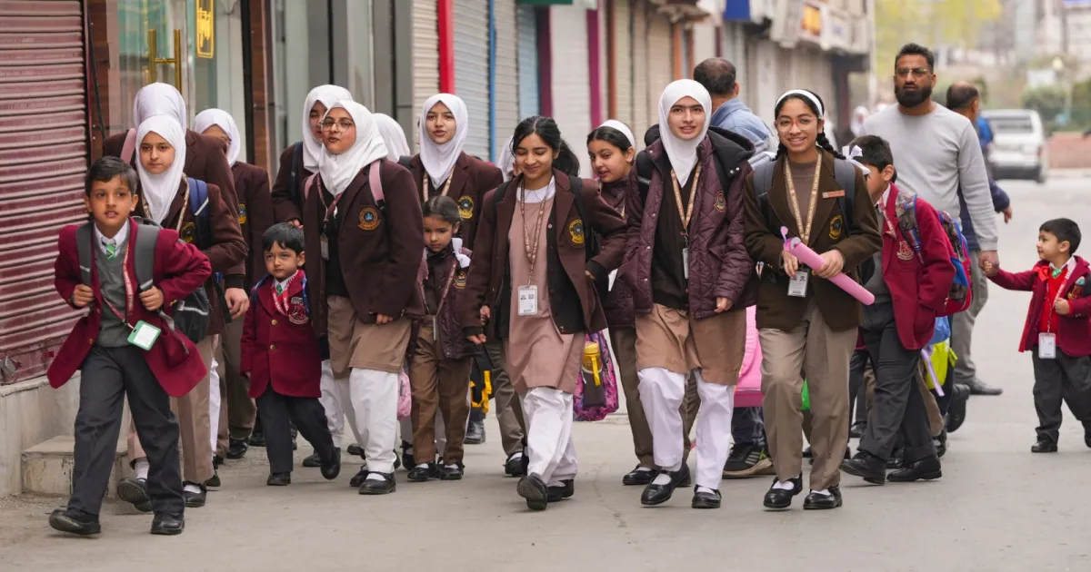 Schools, Colleges Reopen In Jammu And Kashmir After Week-Long Shutdown