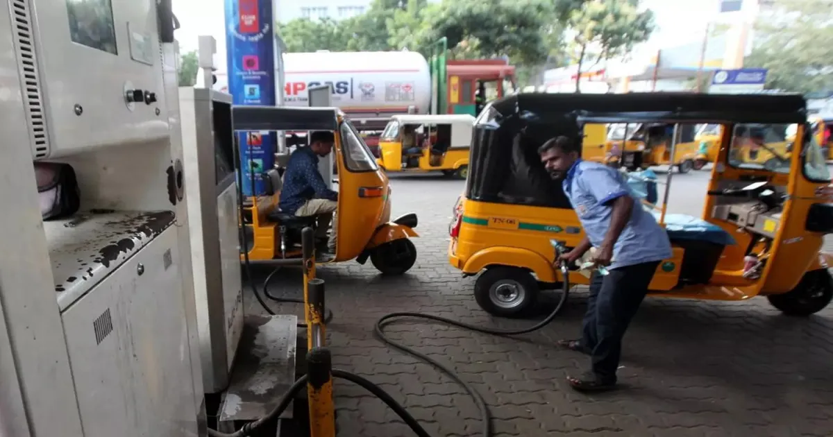 Auto LPG Shortage Forces 20,000 Chennai Autos Off the Roads
