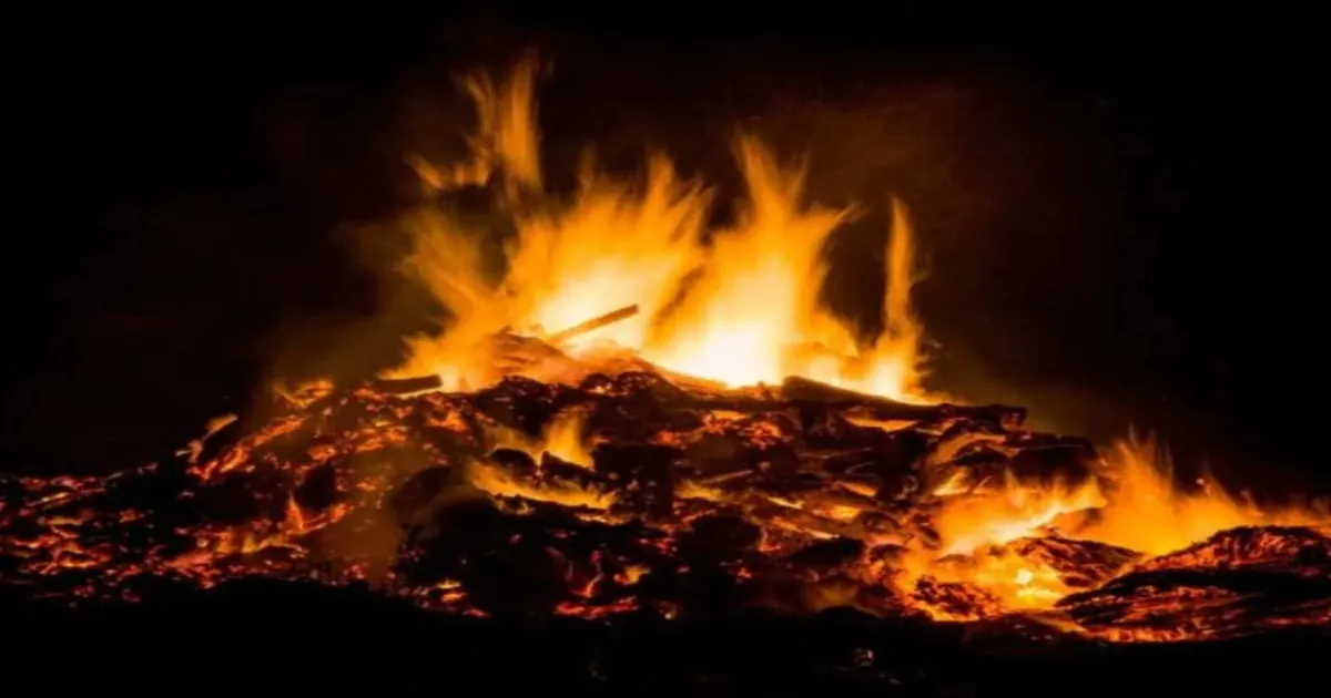 Ariyalur Crematorium Worker Dies After Falling Into Fire While Intoxicated