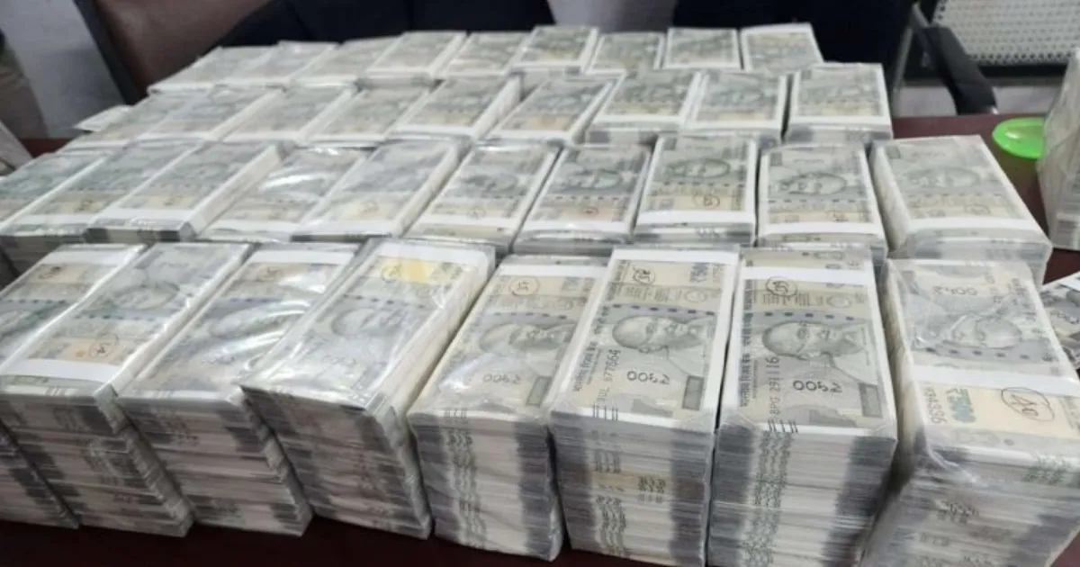 #BreakingNews: Authorities Recover Over Rs 400 Crore In Illicit Cash Before Elections