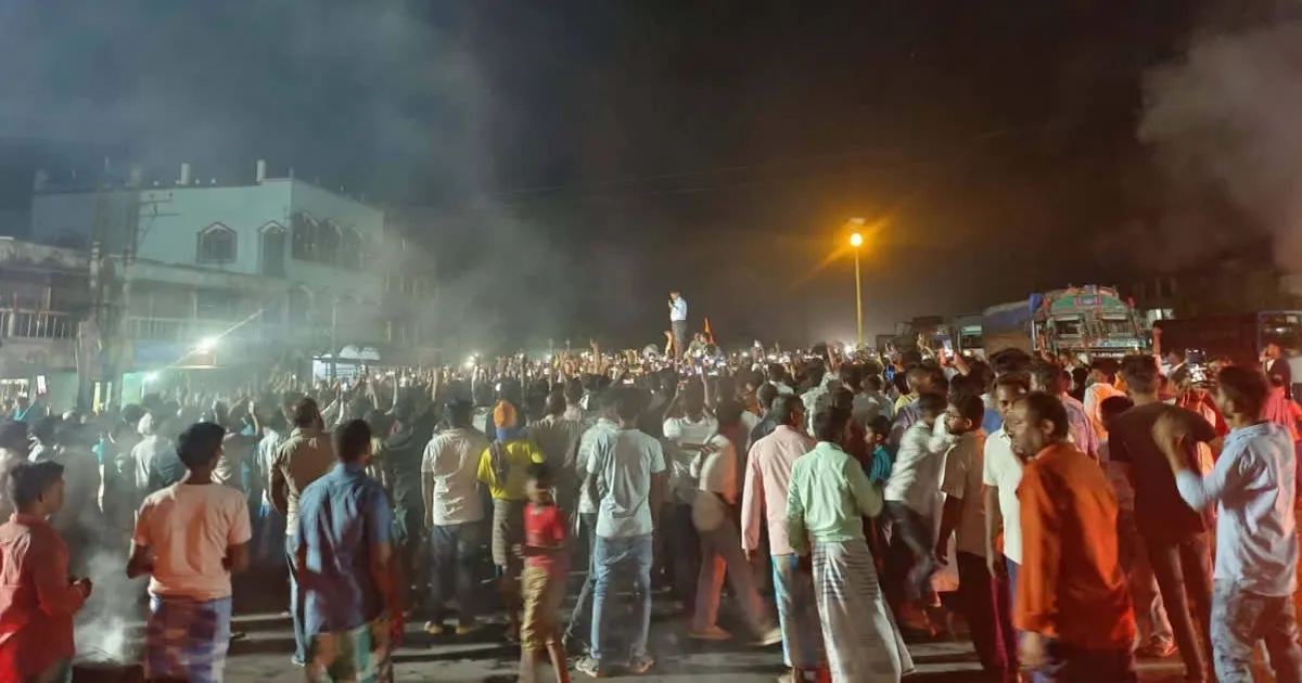 Judicial Officers Rescued After Being Trapped By Voter Deletion Protesters In West Bengal