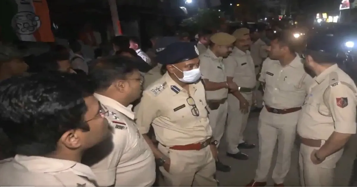 BJP, TMC Trade Barbs After SIR Officers Picketed For Eight Hours In Malda