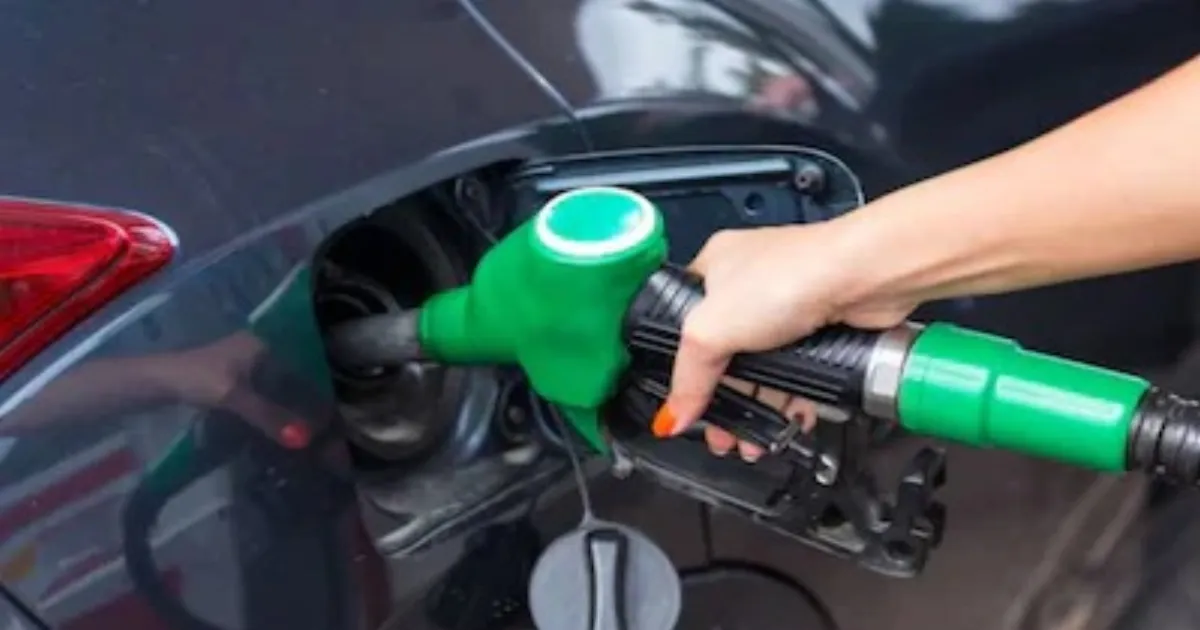 April 6 Fuel Prices: No Change In Petrol, Diesel Rates In Major Cities