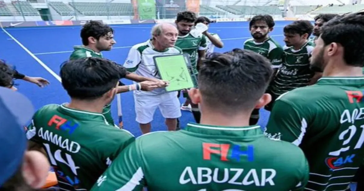  Pakistan Hockey Federation Appoints Manzoor ul Hasan as Men's Coach