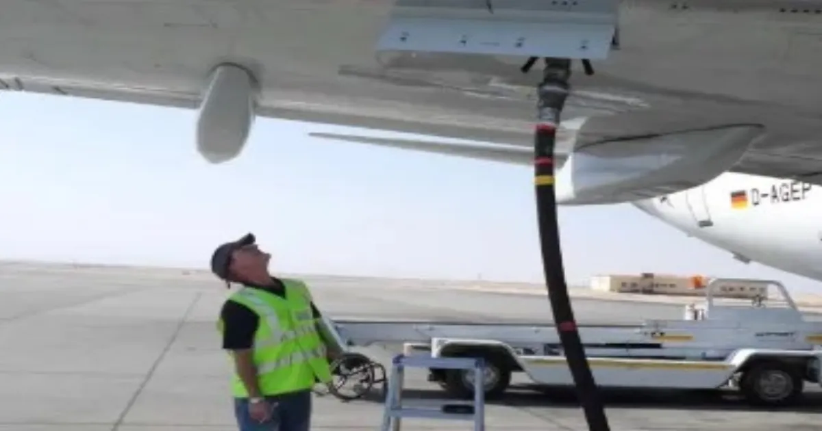  IATA Predicts Months-Long Jet Fuel Crunch After Strait Reopens