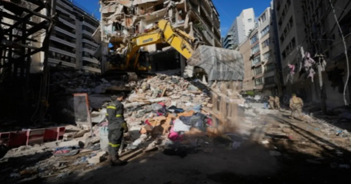 Kuwait Accuses Iran of Drone Strikes as Trump Questions Ceasefire Strength