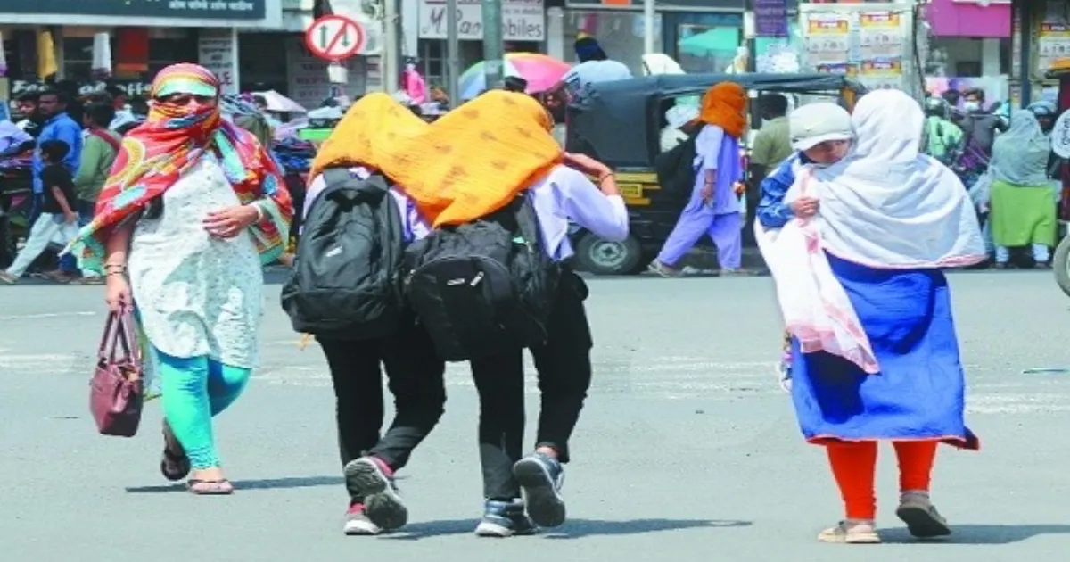 March Heat Record, Second-Warmest Seas Signal El Niño Threat 