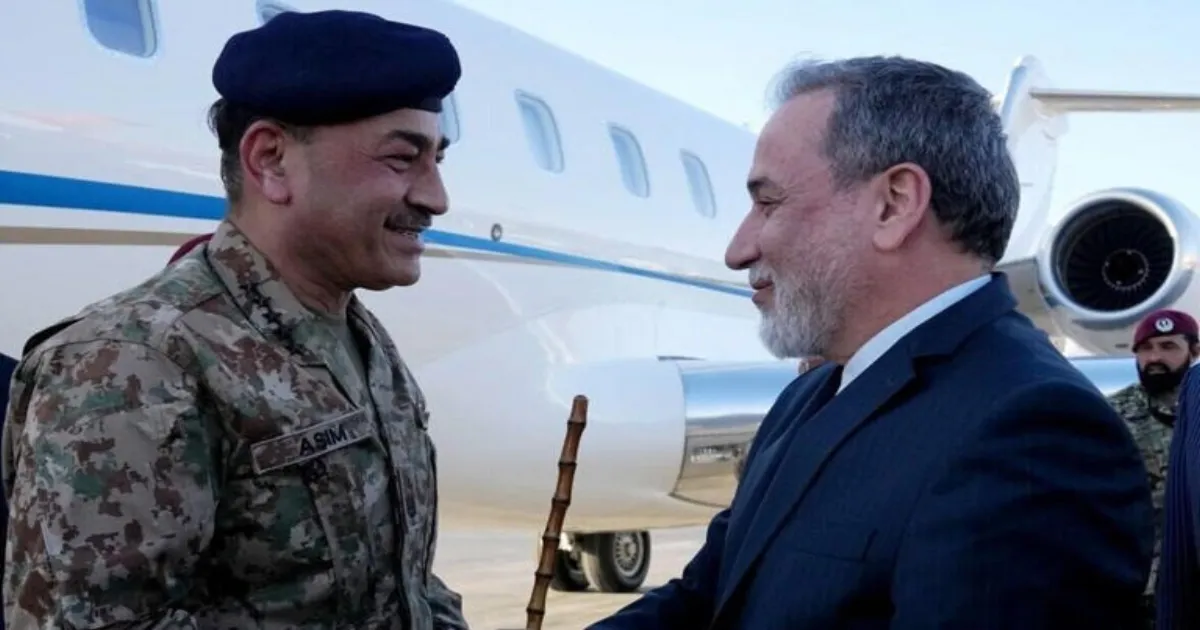 Pakistani Delegation Meets Tehran Officials As US Eyes Iran Peace Deal