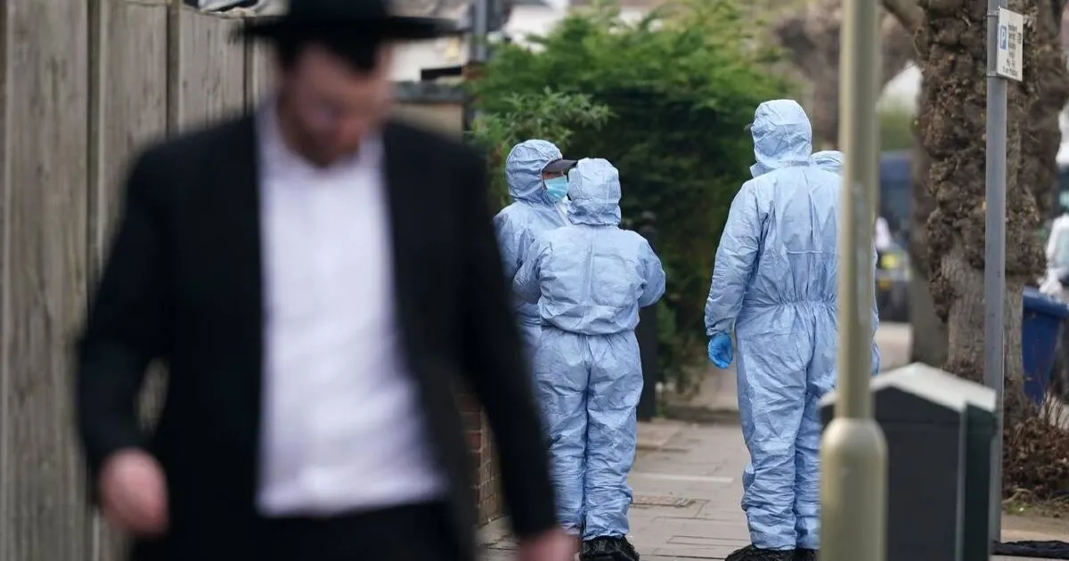 London Police Arrest Two Teens Over Attempted Arson Attack At Synagogue