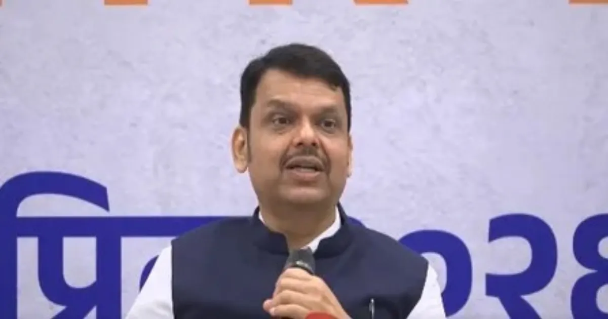 Fadnavis Announces Signature Drive To Support Women’s Reservation Proposal